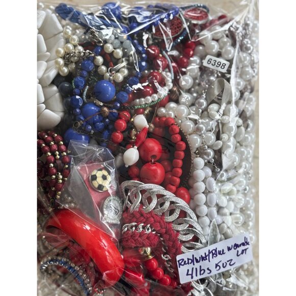 Red White & Blue Jewelry Craft Lot 4lbs 5oz Mixed Beads Necklaces Bracelets Earr - Picture 1 of 12
